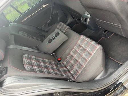 2015 Volkswagen Golf - photo 15
