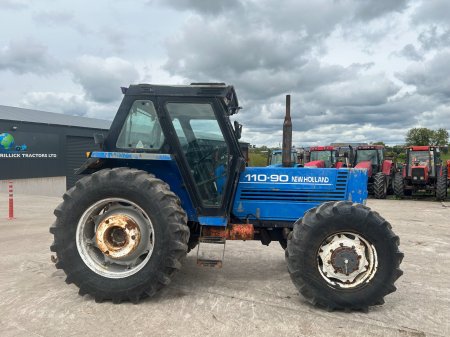 0 New Holland 110-90