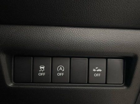 2024 Suzuki Swift - photo 26
