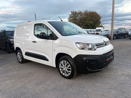 2022 Citroen Berlingo - photo 2