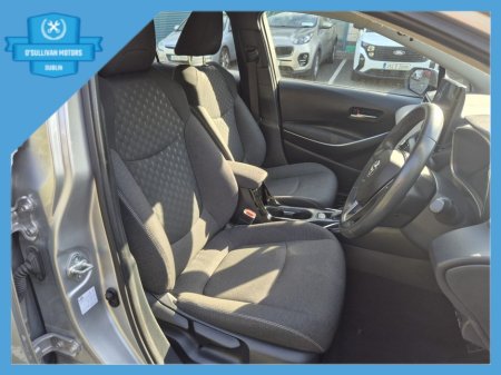2023 Toyota Corolla - photo 12