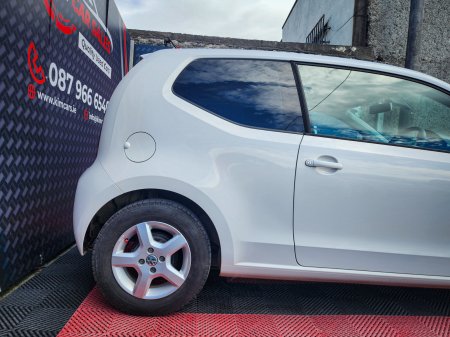 2015 Volkswagen up! - photo 7