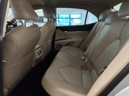 2021 Toyota Camry - photo 7