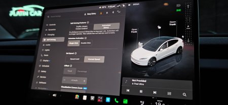 2024 Tesla Model 3 - photo 28