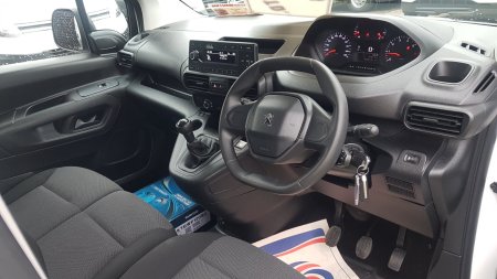 2021 Peugeot Partner - photo 5