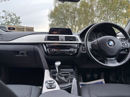 2016 BMW 3-Series - photo 16