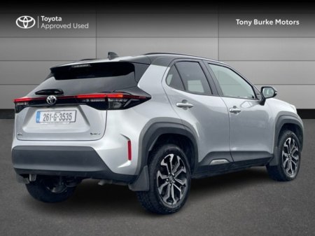 2026 Toyota Yaris Cross - photo 2