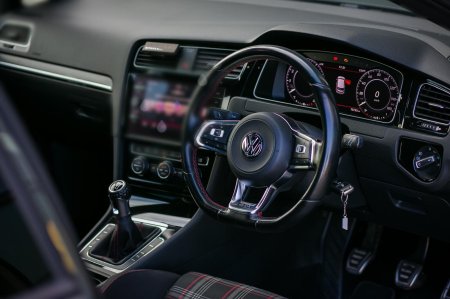 2020 Volkswagen Golf - photo 10