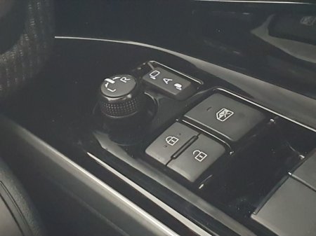 2024 Subaru Solterra - photo 72