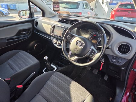 2017 Toyota Yaris - photo 12