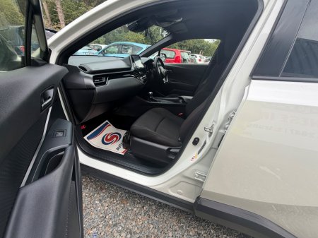 2018 Toyota C-HR - photo 15