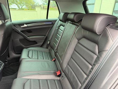 2020 Volkswagen Golf - photo 18
