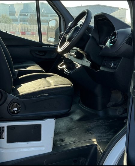 2023 Mercedes-Benz Sprinter - photo 8