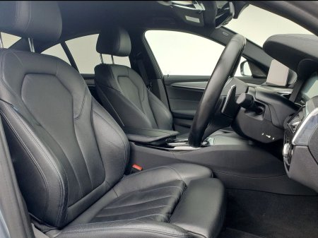 2019 BMW 5-Series - photo 12