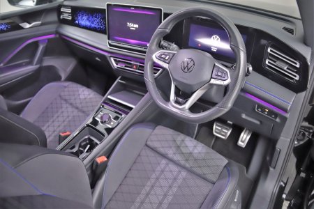 2025 Volkswagen Tiguan - photo 13
