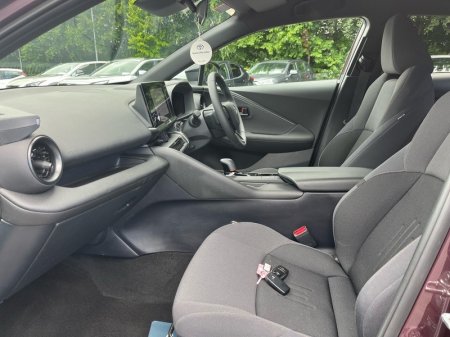 2024 Toyota C-HR - photo 6