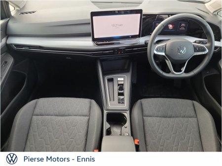 2025 Volkswagen Golf - photo 4