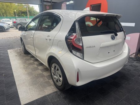 2021 Toyota Aqua - photo 5