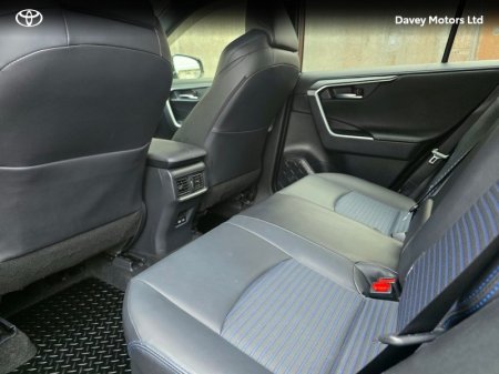 2024 Toyota RAV4 - photo 7