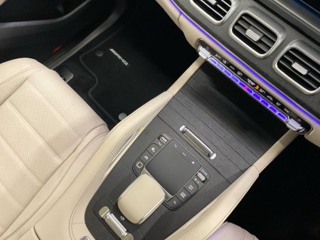 2026 Mercedes-Benz GLS - photo 15