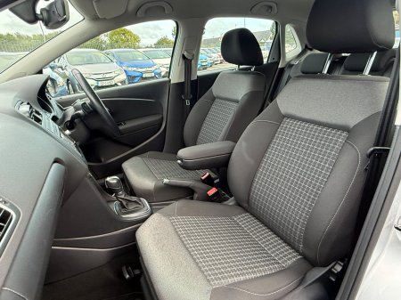 2015 Volkswagen Polo - photo 14