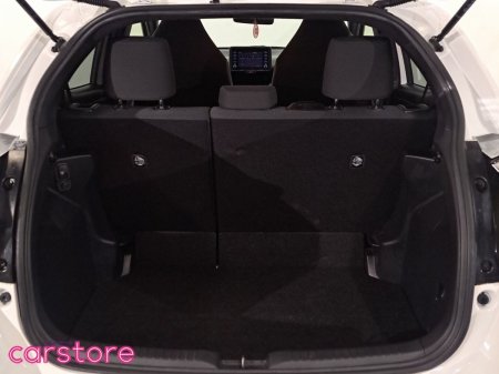 2023 Toyota Yaris - photo 21