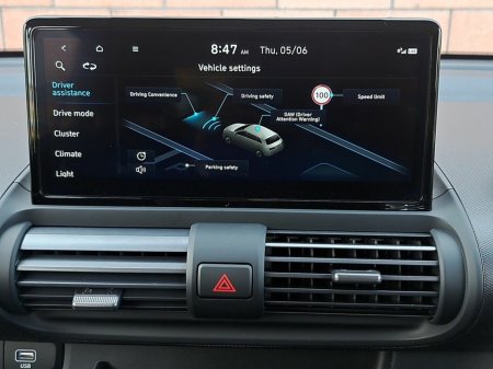 2027 Hyundai INSTER - photo 25