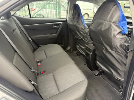 2014 Toyota Corolla - photo 15