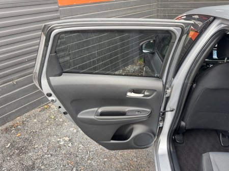 2020 Honda Fit - photo 17