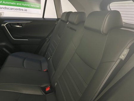 2021 Toyota RAV4 - photo 12