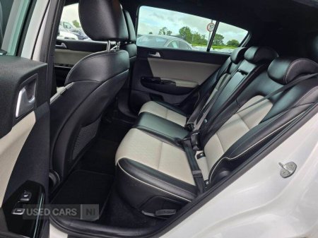 2021 Kia Sportage - photo 8