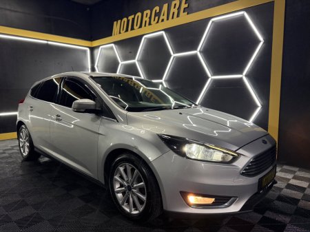 2017 Ford Focus - photo 5