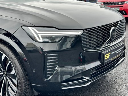 2025 Volvo XC90 - photo 12