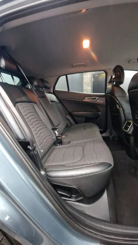 2023 Kia Sportage - photo 10