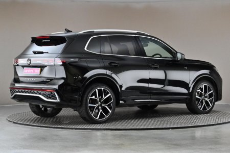 2025 Volkswagen Tiguan - photo 10