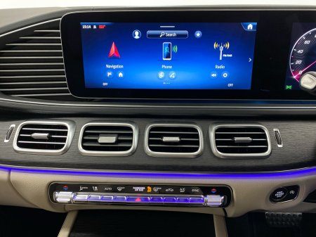 2026 Mercedes-Benz GLS - photo 11