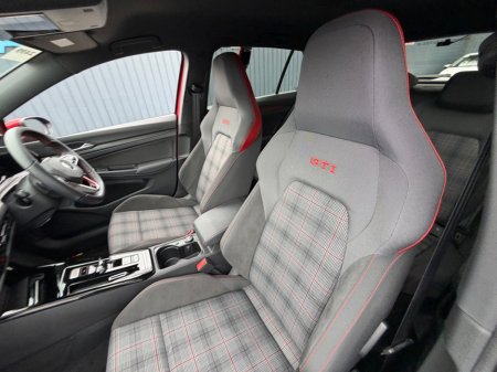 2023 Volkswagen Golf - photo 46