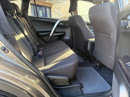 2017 Toyota RAV4 - photo 28