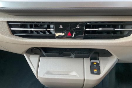 2025 Volkswagen Multivan - photo 30