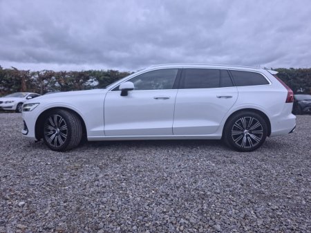 2020 Volvo V60 - photo 8