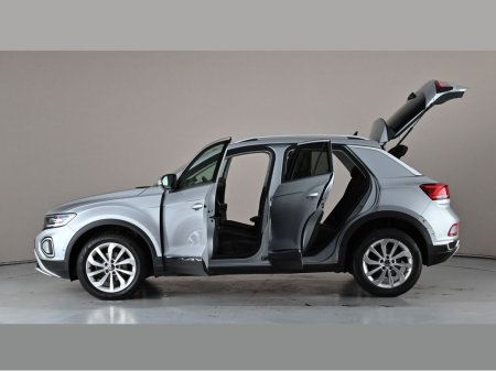 2023 Volkswagen T-Roc - photo 13