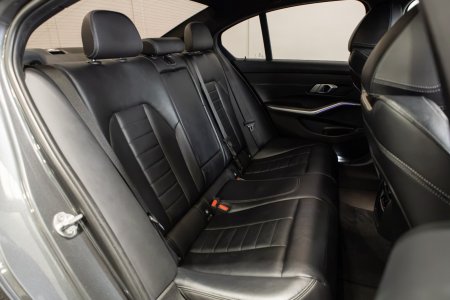 2022 BMW 3-Series - photo 11