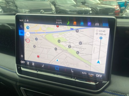 2025 Volkswagen Tiguan - photo 18