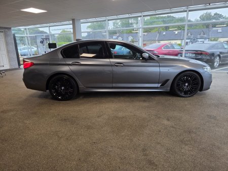 2017 BMW 5-Series - photo 5