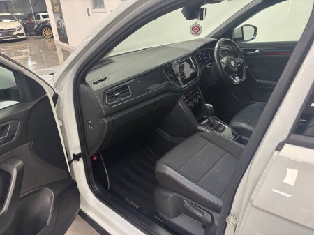 2021 Volkswagen T-Roc - photo 11