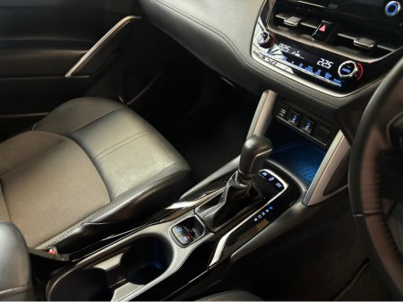 2024 Toyota Corolla Cross - photo 14