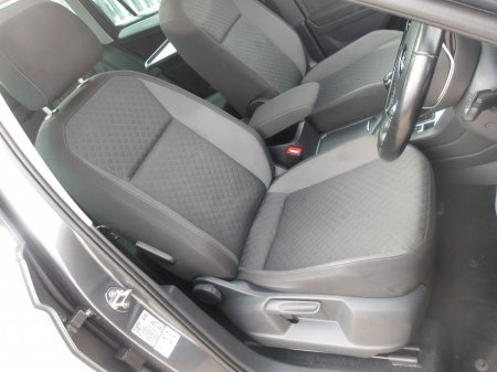 2017 Volkswagen Tiguan - photo 16