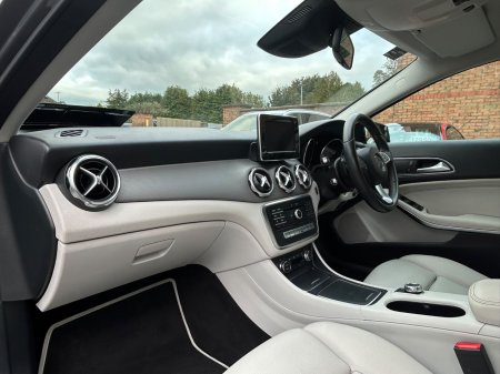 2018 Mercedes-Benz GLA - photo 14