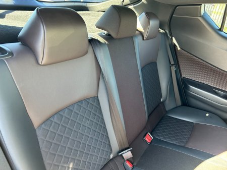 2019 Toyota C-HR - photo 10