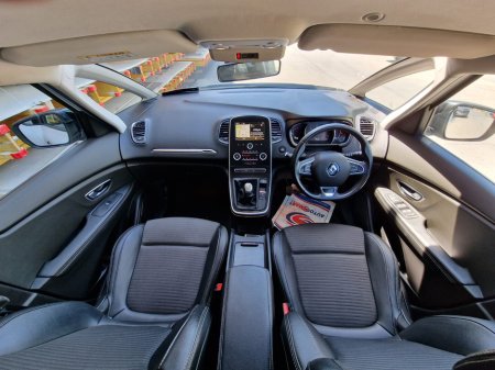 2017 Renault Grand Scenic - photo 11